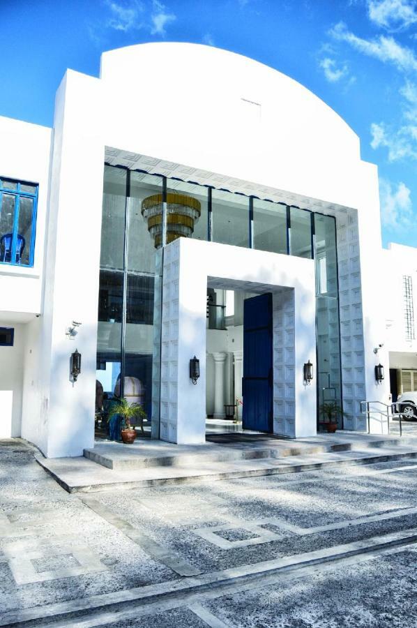 Camp Netanya Resort And Spa Mabini  Exterior foto